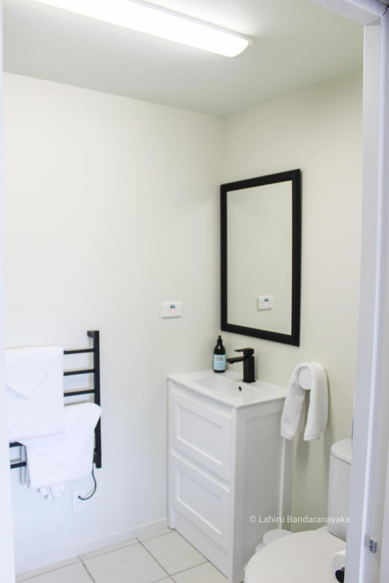 Le Chalet Waiheke Apartments Ostend Quarto foto